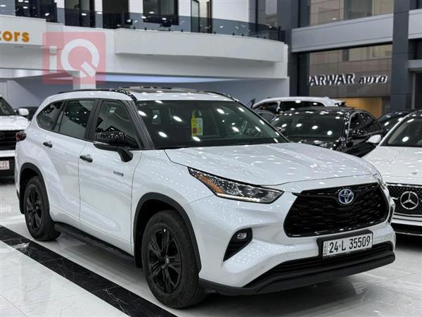 Toyota Highlander 2024 for sale in Iraq - Duhok